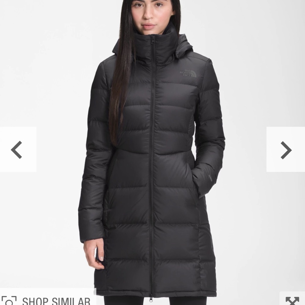 NORTH FACE WOMENS PARKA COAT